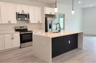 2120 Poinciana Dr, Indian Lake Estates, FL 33855 - Photo 3