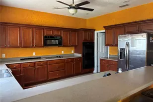 1922 Binnacle St, Kissimmee, FL 34744 - Photo 3