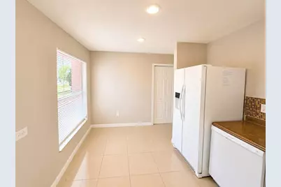 766 Maderia Court, Kissimmee, FL 34758 - Photo 11