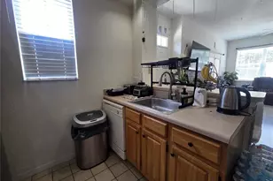 4013 Venetian Bay Dr, Kissimmee, FL 34741 - Photo 9