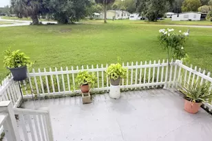 220 Ellsworth Dr, Kissimmee, FL 34758 - Photo 3