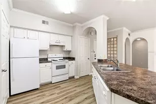 911 N Orange Ave, Orlando, FL 32801 - Photo 11