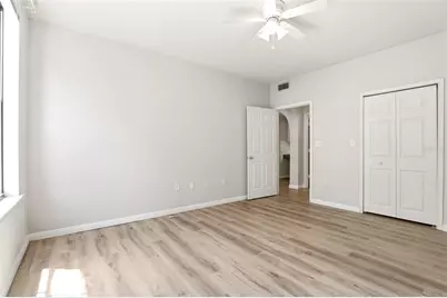 911 N Orange Avenue #321, Orlando, FL 32801 - Photo 21