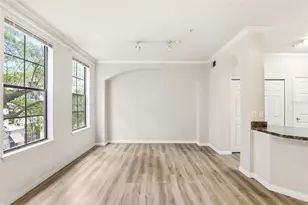 911 N Orange Ave, Orlando, FL 32801 - Photo 17
