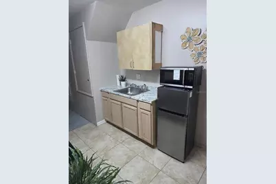 23737 Lake Avenue, Sorrento, FL 32776 - Photo 3