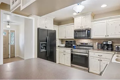 1081 Salsona Avenue, Kissimmee, FL 34744 - Photo 13