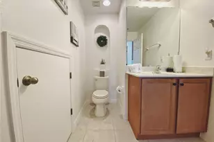 7996 Edgewood Forest Dr, Orlando, FL 32827 - Photo 7