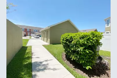 7996 Edgewood Forest Drive, Orlando, FL 32827 - Photo 15