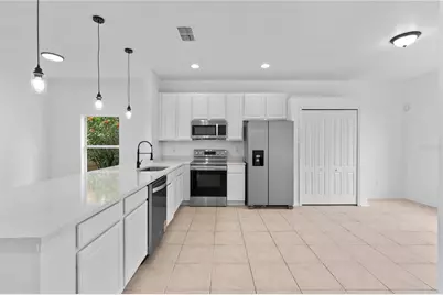 4406 Hidden Meadow Drive, Kissimmee, FL 34746 - Photo 9