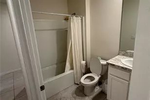 1360 Berry Ln, Davenport, FL 33837 - Photo 17