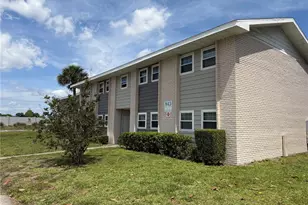 843 Sky Lake Cir, Orlando, FL 32809 - Photo 3