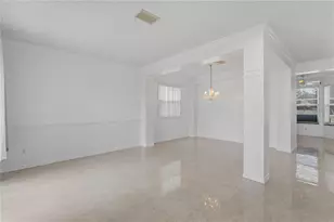 617 Lakescape Ct, Orlando, FL 32828 - Photo 5