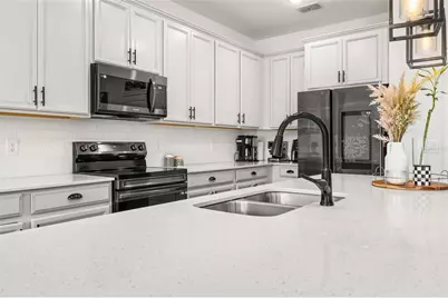 736 Grazie Loop, Davenport, FL 33837 - Photo 17