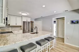 4318 Woodtree Ln, Orlando, FL 32835 - Photo 11