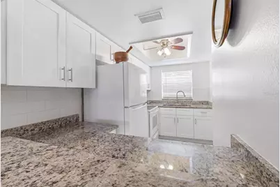 404 E Orlando Avenue #11B, Ocoee, FL 34761 - Photo 7