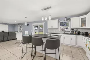 5253 Sunset Canyon Dr, Kissimmee, FL 34758 - Photo 13