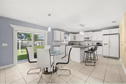 5253 Sunset Canyon Drive, Kissimmee, FL 34758 - Photo 11