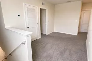 2826 Waterlily Wy, Kissimmee, FL 34759 - Photo 9