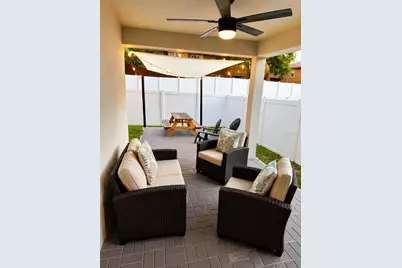 1084 Papaya Circle, Davenport, FL 33897 - Photo 3