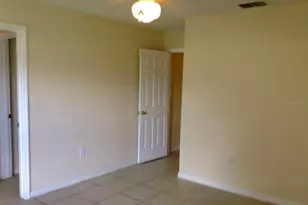 606 Robin Ln, Poinciana, FL 34759 - Photo 15