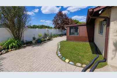 1718 Bruce Street, Kissimmee, FL 34741 - Photo 19