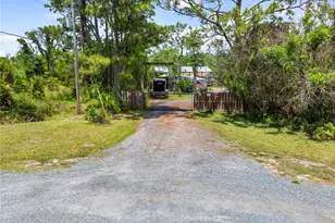 5585 Palm Ave, Okeechobee, FL 34972 - Photo 11