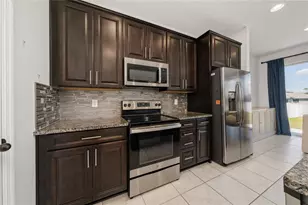 339 Lake Smart Cir, Winter Haven, FL 33881 - Photo 9