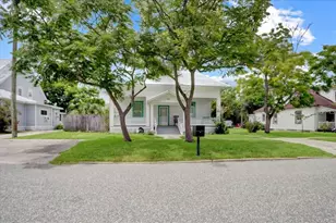 501 Sumner St, Kissimmee, FL 34741 - Photo 1