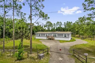 9165 Luna Dr, Saint Cloud, FL 34773 - Photo 1