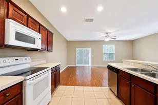 4116 Orange Tree Ct, Saint Cloud, FL 34769 - Photo 7