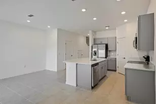 1325 N Anchor Bend Way, Kissimmee, FL 34746 - Photo 11