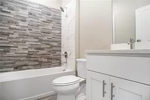 210 Goldenrod Ln, Kissimmee, FL 34759 - Photo 17