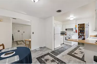 1152 Pineview Drive, Daytona Beach, FL 32117 - Photo 7