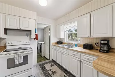 1152 Pineview Drive, Daytona Beach, FL 32117 - Photo 11
