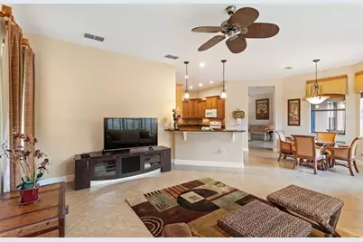 807 Bella Viana Road, Kissimmee, FL 34759 - Photo 19