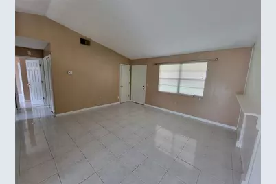 21 Louisiana Avenue, Saint Cloud, FL 34769 - Photo 3