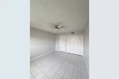 827 Sky Lake Circle #A, Orlando, FL 32809 - Photo 9