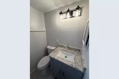 827 Sky Lake Circle #A, Orlando, FL 32809 - Photo 11