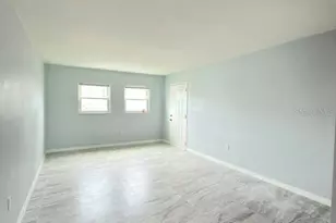 843 Sky Lake Cir, Orlando, FL 32809 - Photo 9