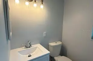 843 Sky Lake Cir, Orlando, FL 32809 - Photo 15