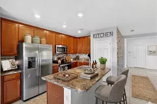 3347 Bellezza Ct, Kissimmee, FL 34746 - Photo 5