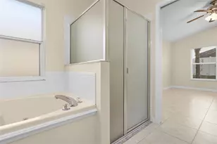2546 Crown Ridge Cir, Kissimmee, FL 34744 - Photo 27