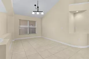 2546 Crown Ridge Cir, Kissimmee, FL 34744 - Photo 13