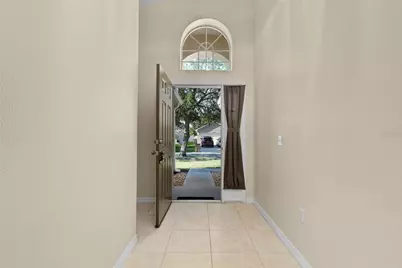 2546 Crown Ridge Circle, Kissimmee, FL 34744 - Photo 3