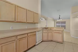 2546 Crown Ridge Cir, Kissimmee, FL 34744 - Photo 33