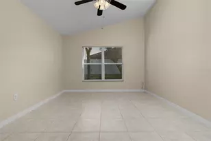 2546 Crown Ridge Cir, Kissimmee, FL 34744 - Photo 23