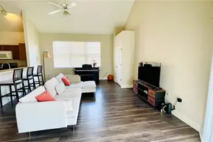 2469 Guiana Plum Dr, Orlando, FL 32828 - Photo 9