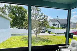 2469 Guiana Plum Dr, Orlando, FL 32828 - Photo 3