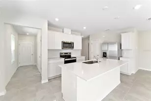 3633 Cambridge Brk Dr, Davenport, FL 33837 - Photo 5