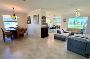 2572 Camden Park Cir, Davenport, FL 33837 - Photo 11